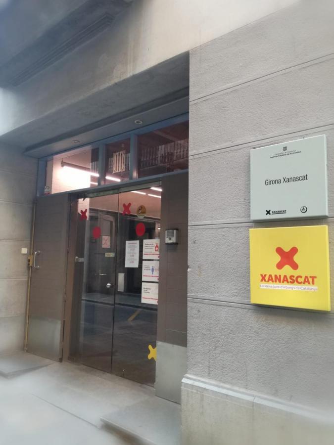 Hostel Xanascat *